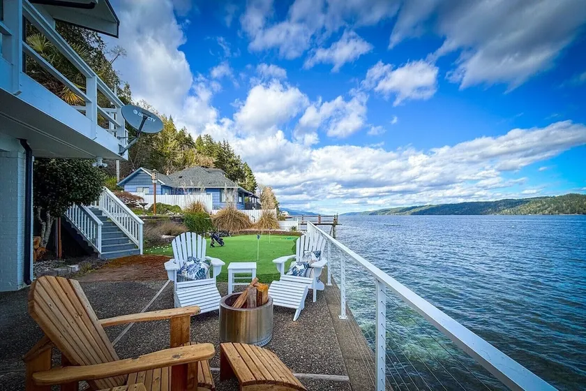 Family Beach House w/ Hot Tub, Kayaks & Game Room - Image 1