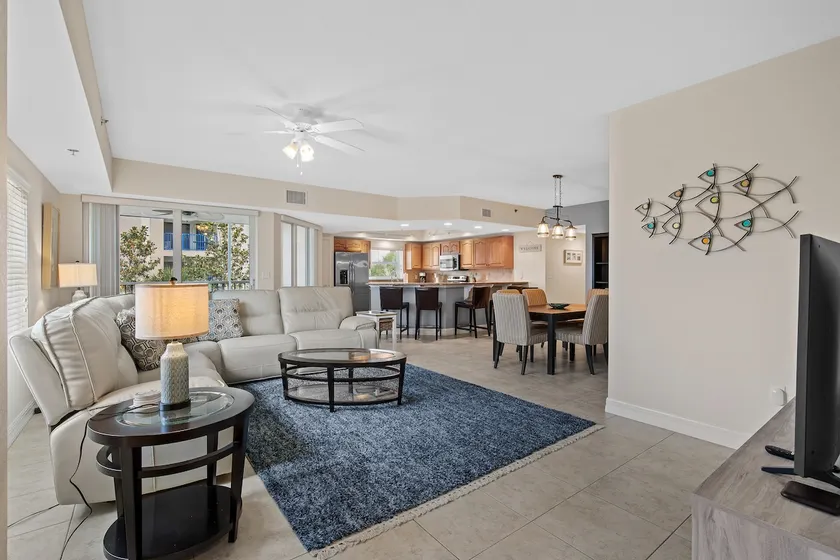 Private Balcony with Great Views-Oceanwalk 13-301 - Image 1