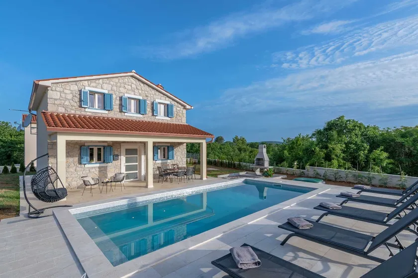 Villa Leana, a beautiful stone villa in a tranquil location - Image 1