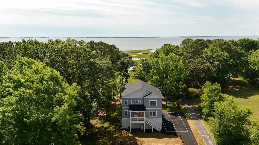 Luxury Home 5 min from Assateague Island - Image 1