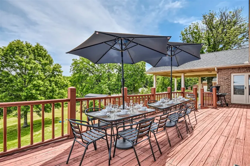 #1 Location/King Beds/View/Yard/Games-F2 - Image 1