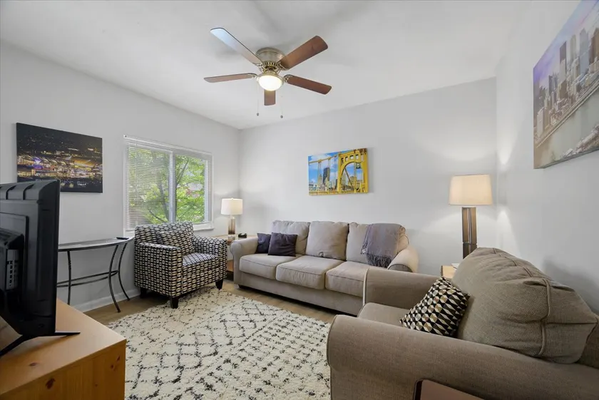 Modern Mt. Washington Retreat- Off Street Parking - Image 1