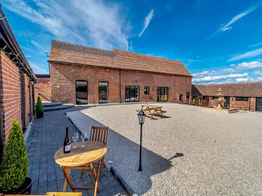 Stable View Barn - uk45938 - Image 1