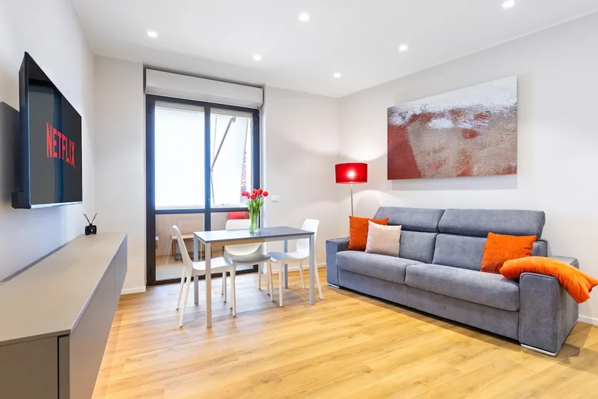 C8 Apartments: Ruby Red 03 - Image 1