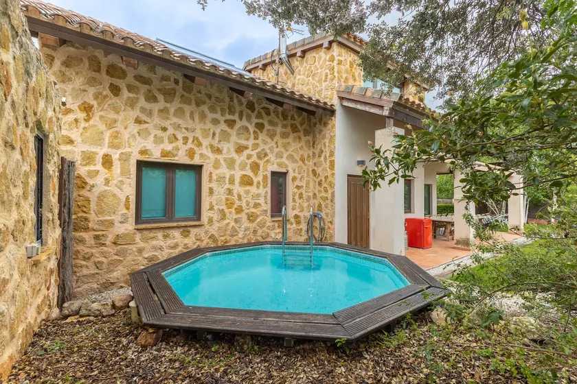 Ferienhaus 'El Herrén Del Abuelo' mit Bergblick, privatem Pool und privater Terrasse - Image 1
