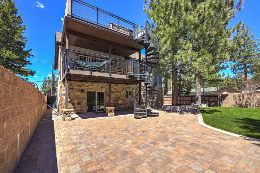 Navahoe Nest - Large Luxury Home w Hot Tub - Image 1