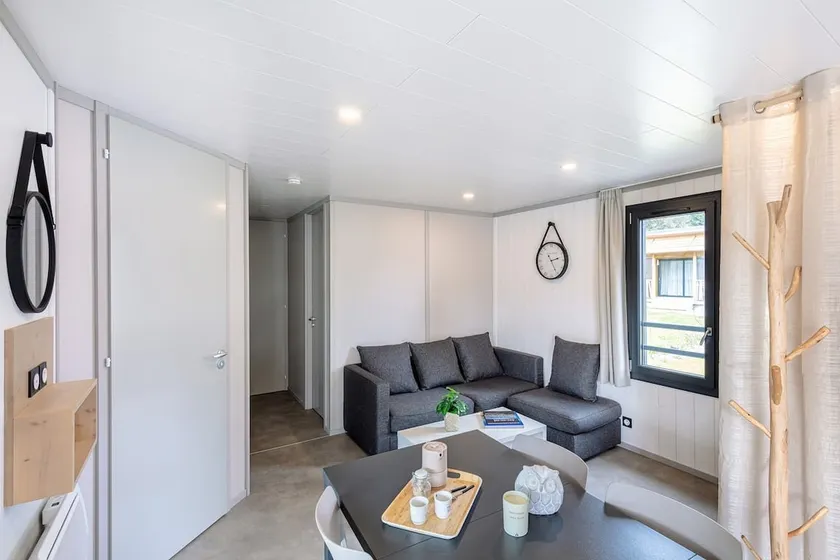 Cozy 3 bedroom chalet - Heated indoor pool - Image 1