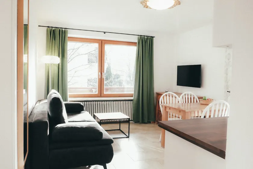 Family apt 65m² · 2BR & panorama balcony - Image 1