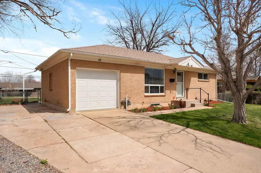 Cozy Getaway Retreat 4BR At Northglenn - Image 1