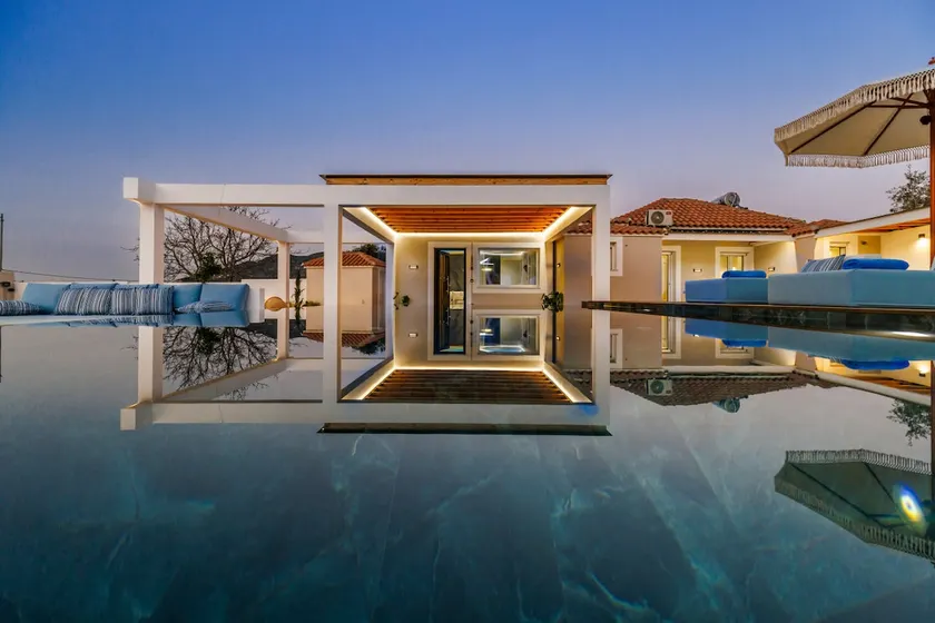 Villa Grace - Image 1