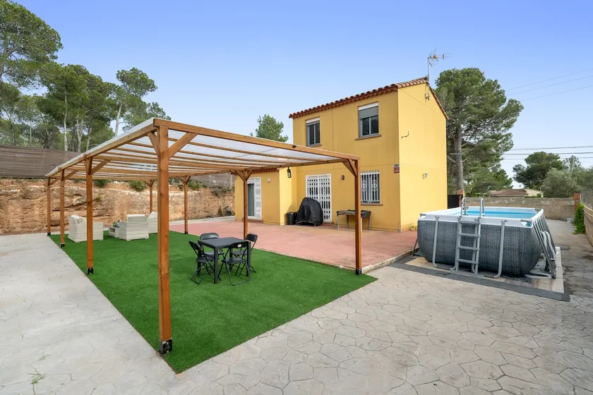 Casa Scarlet - Image 1