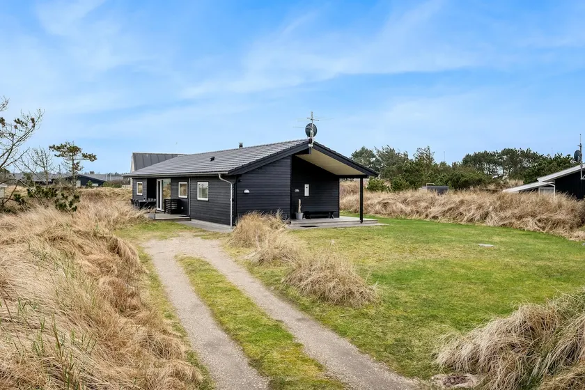 Bright And Modern Holiday Home - 1026 - Image 1