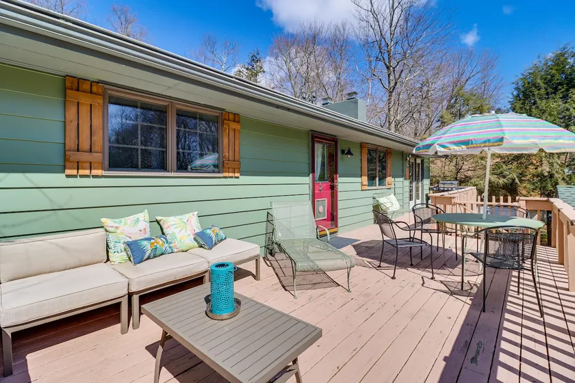 Lovely Tobyhanna Getaway, Close to Everything - Image 1