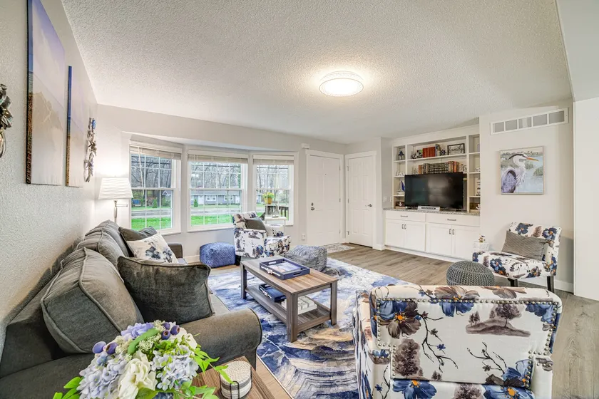 Indiana Dunes Home w/ Gas Grill: 1 Mi to Beach! - Image 1