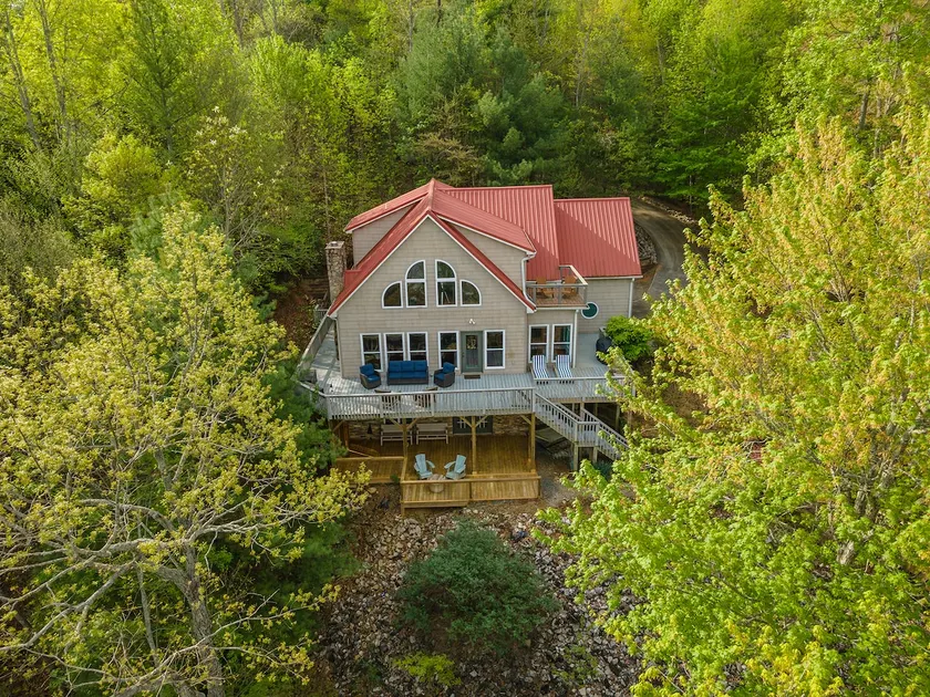 Harborside Haven Lakefront, Private Dock, Game Room & Mountain Views! - Image 1