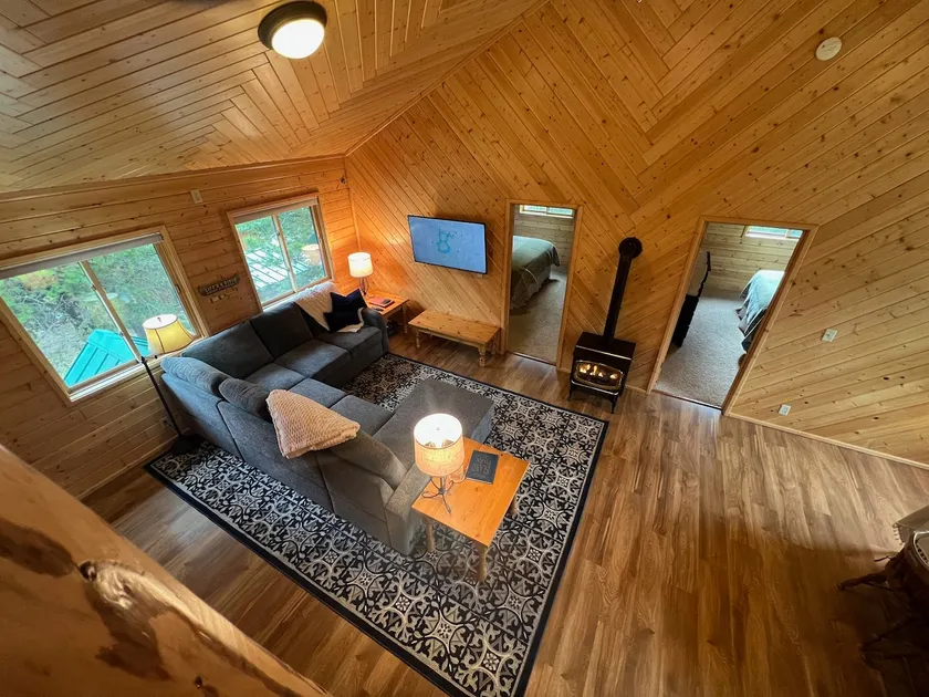 Little Godfrey Lodge - Image 1