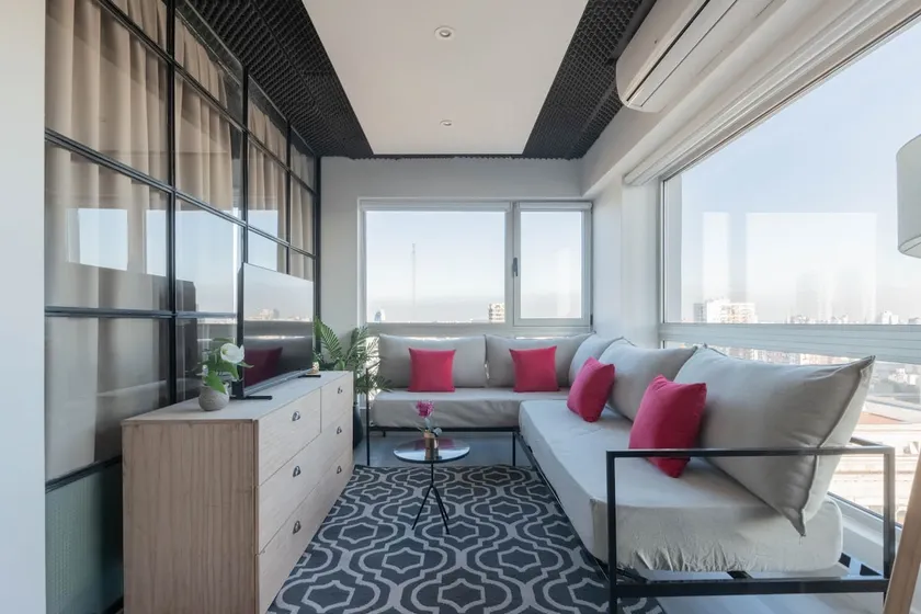 MOT Rentals + Madero Azopardo 'D' Lux 1 Bd - Image 1
