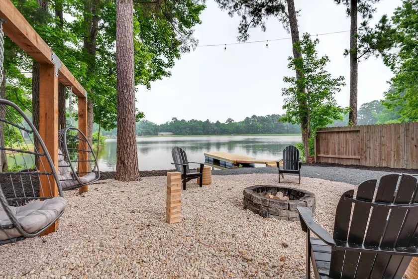 Montgomery Home w/ Pond Access, Fire Pit & More! - Image 1