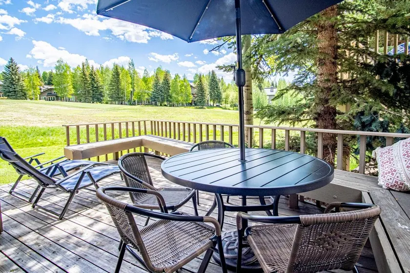 Modern Golf View Condo + Resort Amenities - Image 1