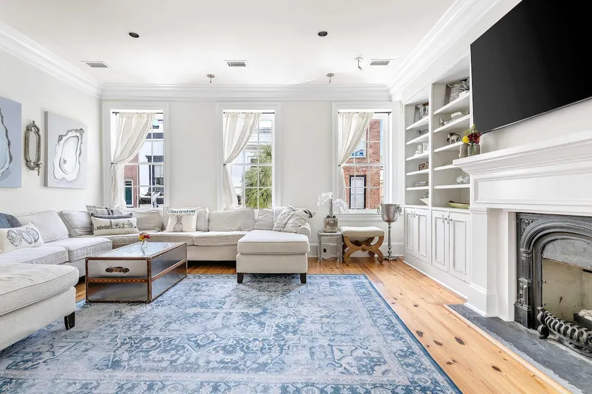 Luxury Rooftop Penthouse - King Street! - Image 1