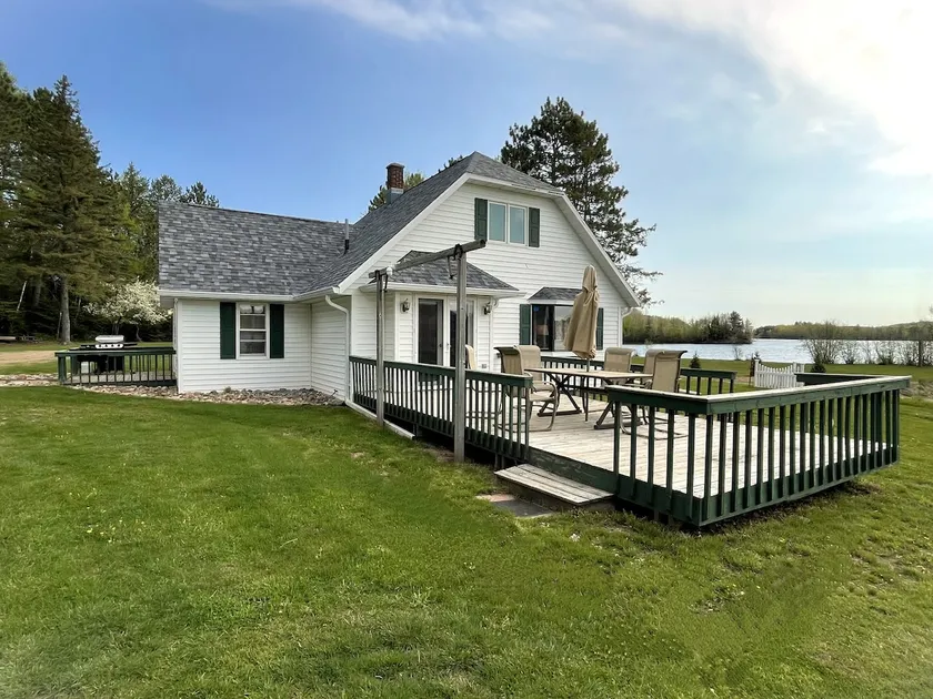 Chain of Lakes Lodge - Image 1