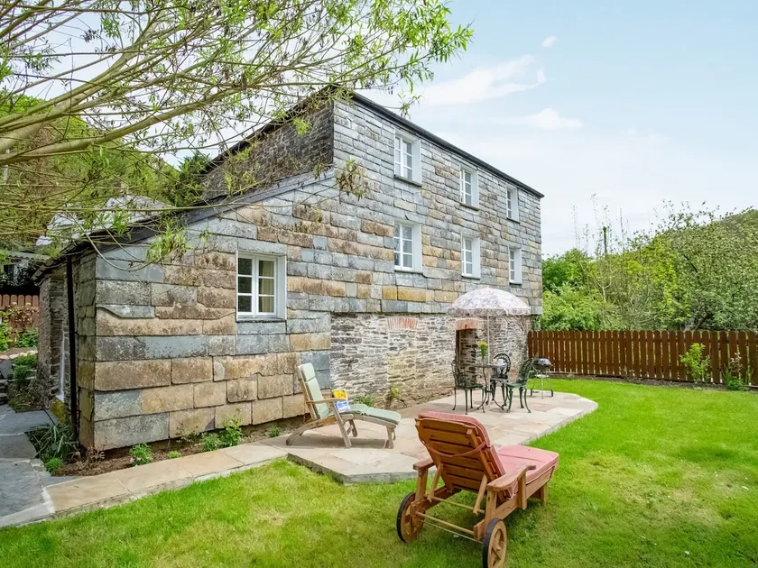 Hingham Mill Cottage - Image 1