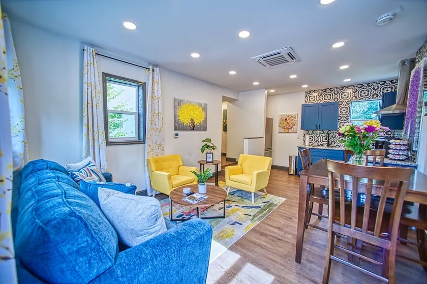 Pet-Friendly Station at Firmstone Manor - Image 1