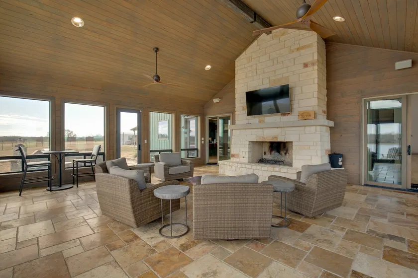 Game Room, Fireplaces + Lake Access! Kaufman Home - Image 1