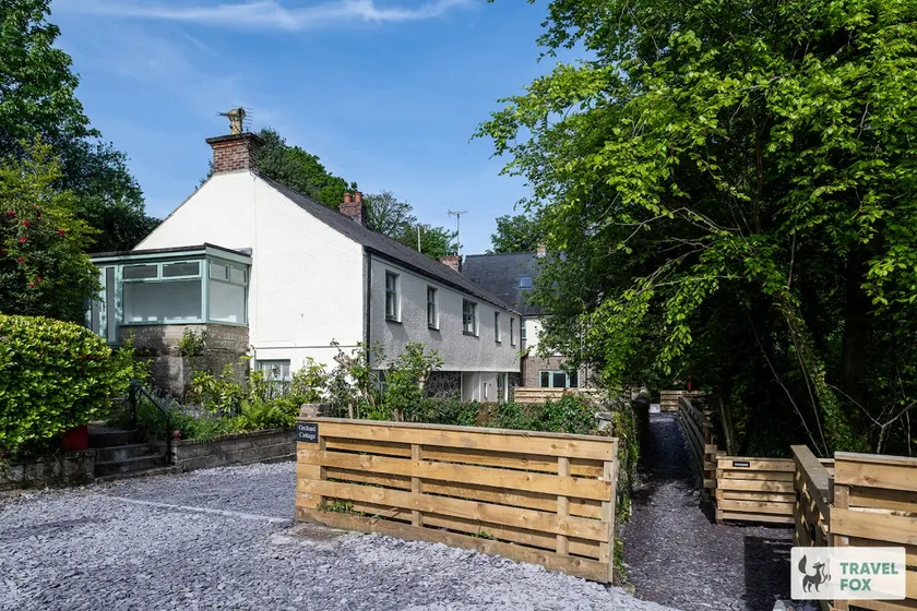 Orchard Cottage and Hot Tubs - Image 1