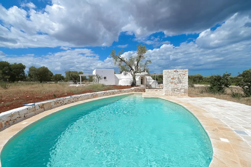 Villa 'Trullo White Dream Con Piscina' mit privatem Pool, WLAN und Klimaanlage - Image 1
