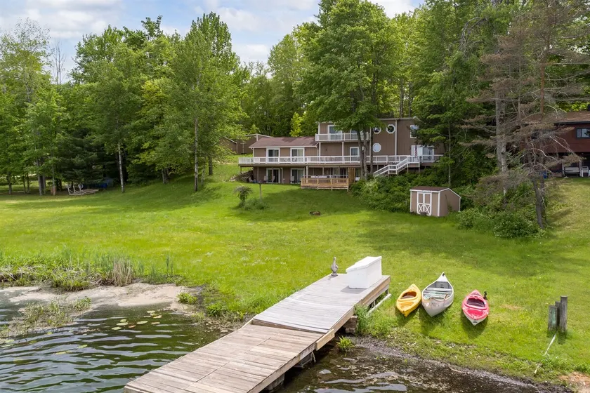 Lakeside Retreat | Hot Tub, Kayak, Arcade, Pontoon - Image 1