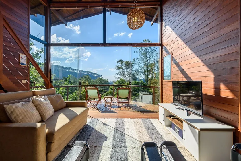 Cottage Surrounded by Nature in Areal | PE 17 - Image 1