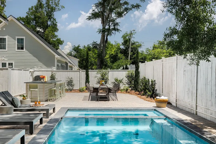 Modern Savannah Home, Private Pool & Spa - Image 1