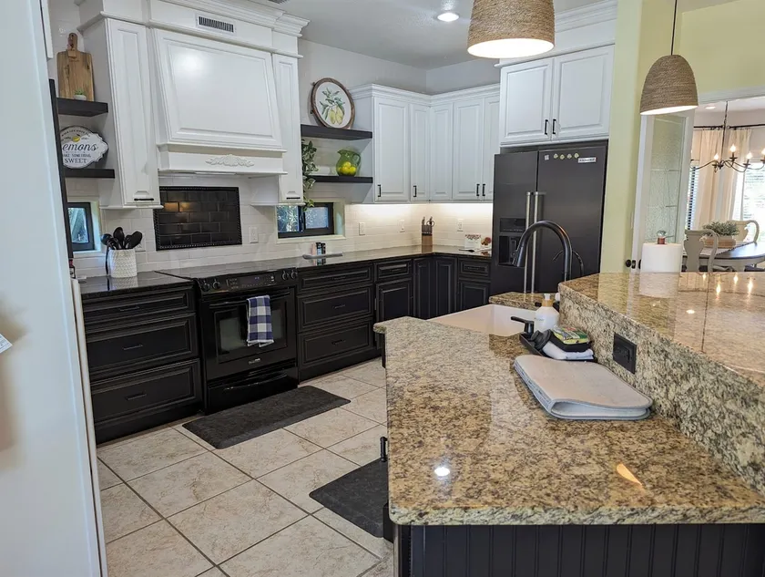 Poolside Oasis in Cocoa Village - Image 1