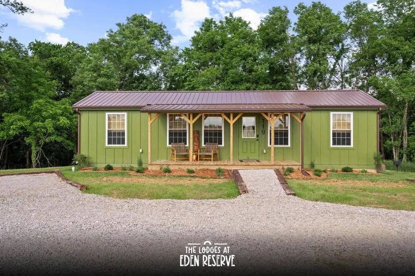 Lodge 119 at Eden Reserve—Safari Cabin Near Ark - Image 1