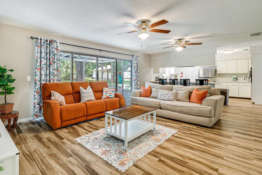 Valrico Vacation Rental 10 Mi to Dinosaur World - Image 1