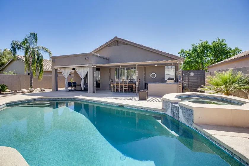 Stunning Oro Valley Home: Near Catalina State Park - Image 1