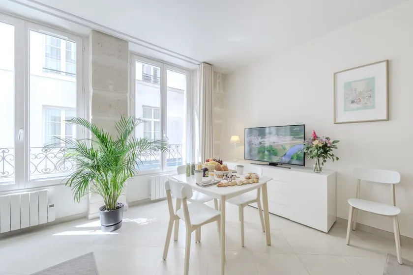 Jardin Saint Honoré Apartments - Image 1