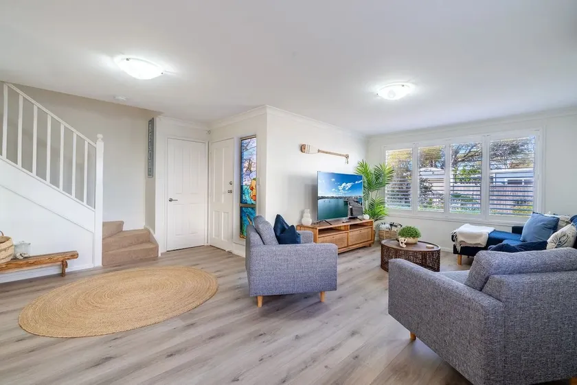 200m to Shellharbour Village - Coastal Townhouse - Image 1