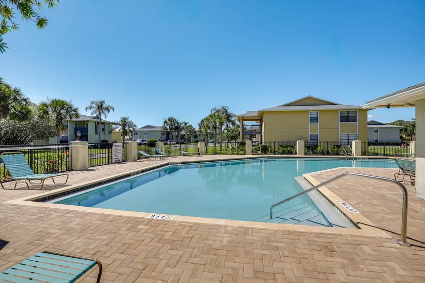 Walk to Pier: St Augustine Beach Condo w/ Balcony! - Image 1
