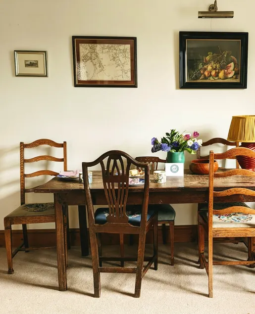 Garden View Apartment - Image 1