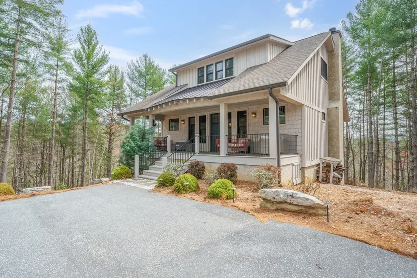Birdsong at Lake James | Screened Deck & Fire Pit - Image 1