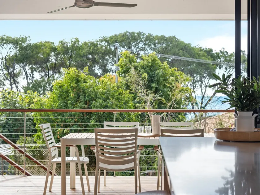Beach Haven A Year-Round Retreat by the Sea - Image 1