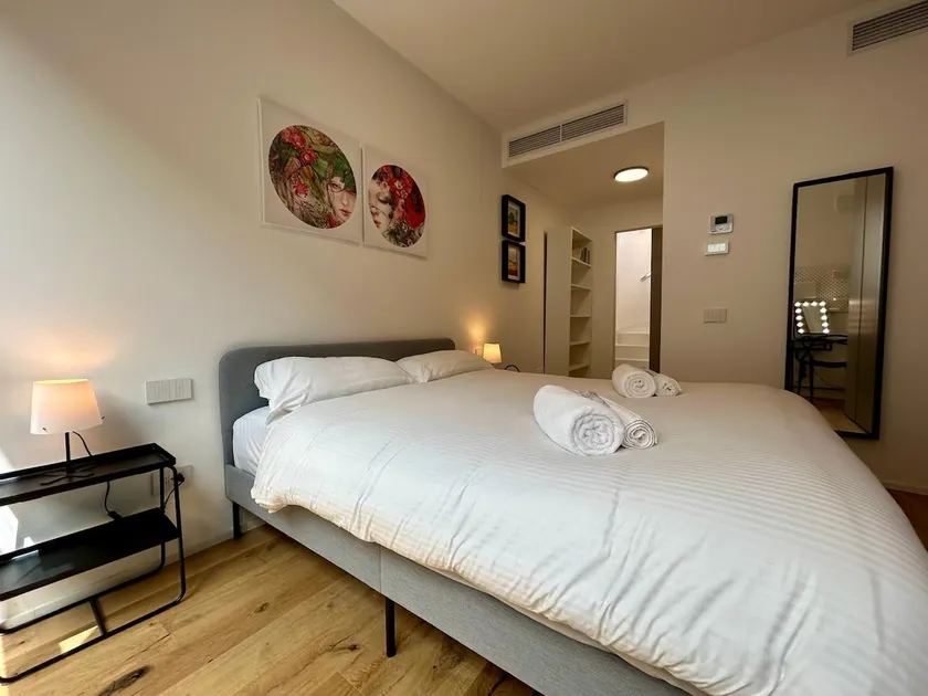 Apt with Terrace with Airco, Wifi, near Garibaldi Station by Kibilù Affitti Brevi - Image 1