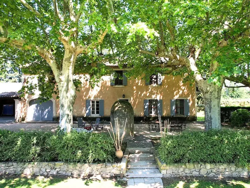 Vacation home rental with pool Cavaillon Ls2-445 - Image 1
