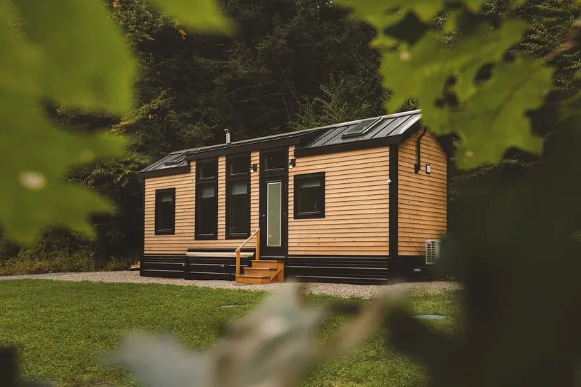 Sage House at Camp Greenwood Vermont with Sauna - Image 1