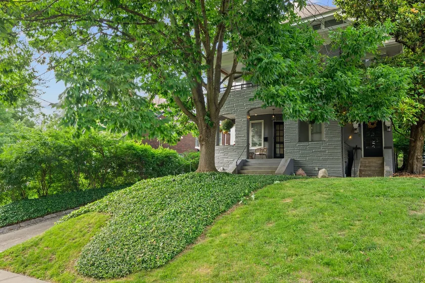 Cincinnati Apartment: 1 Mi to Hyde Park Square! - Image 1