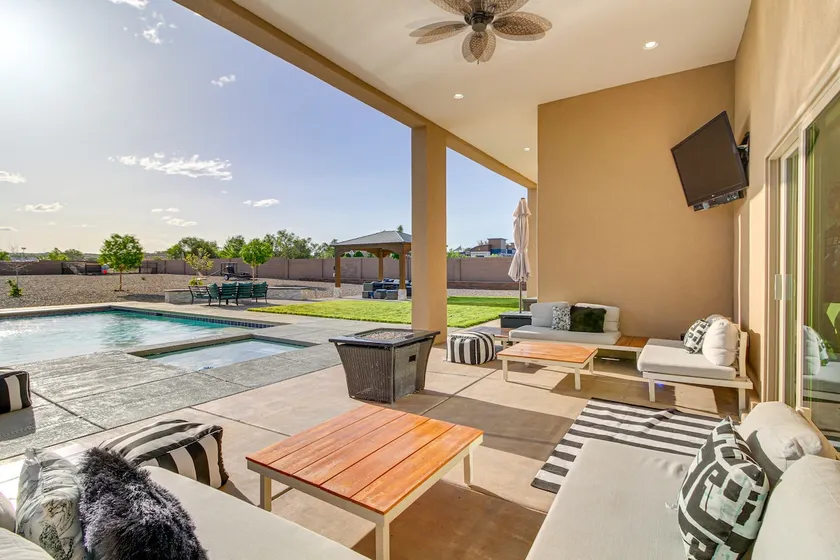 Poolside & Hot Tub Lounging: Luxe Rio Rancho Home - Image 1