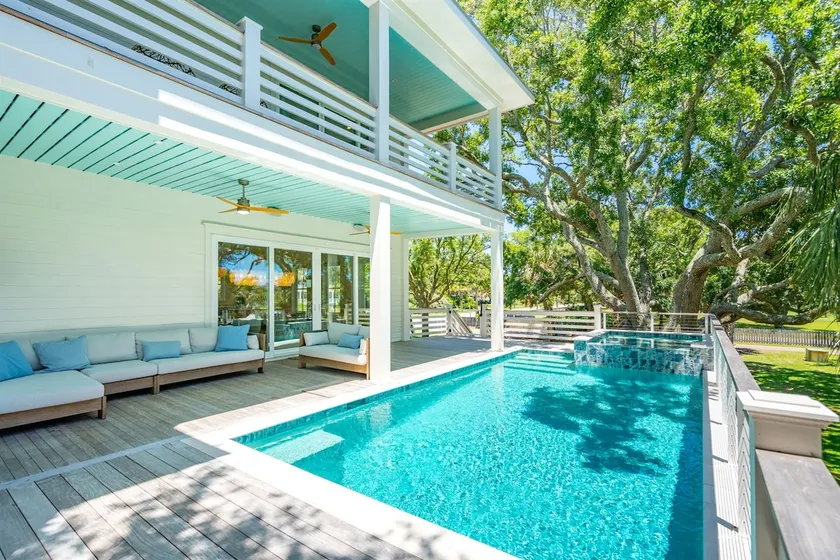 5 BR Luxury Home with Ocean Views, Pool, & Hot Tub - Image 1