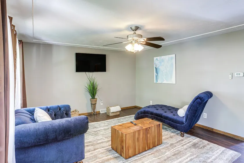 Lake Erie Family Getaway in Amherst: Pets Welcome! - Image 1